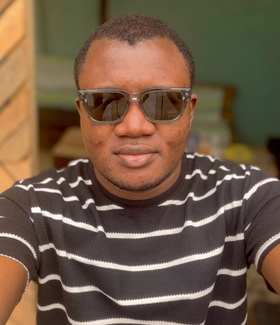 Henock Smith Singa, concepteur de NO FORCING